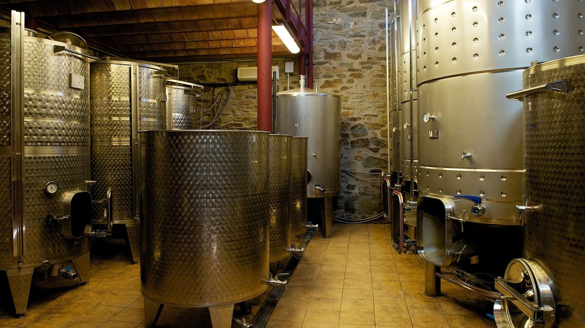 Italský vinař zemřel v sudu prosecca